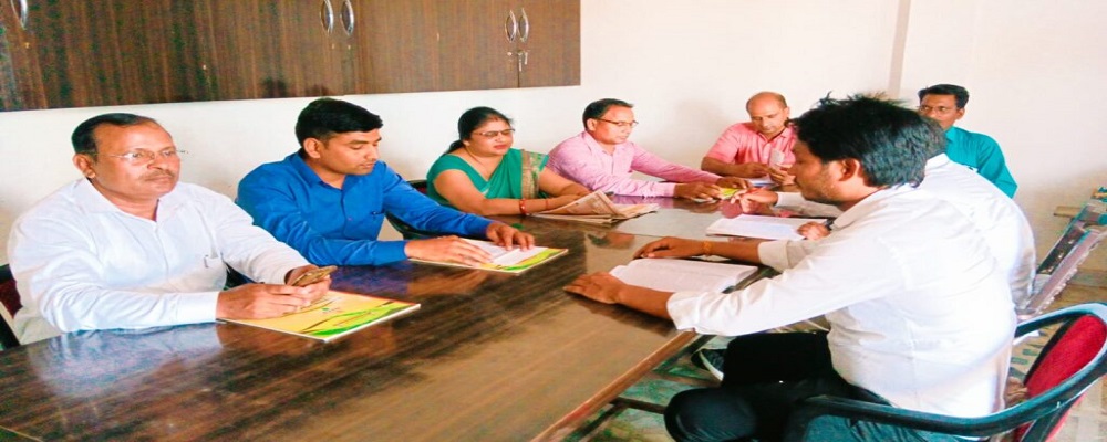 RAMDEV MAHAVIDYALAYA, SIRAULI MEERGANJ, JAUNPUR	
